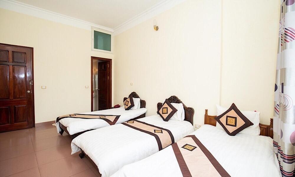 Ho Sen Xanh Hotel Hanoi Esterno foto