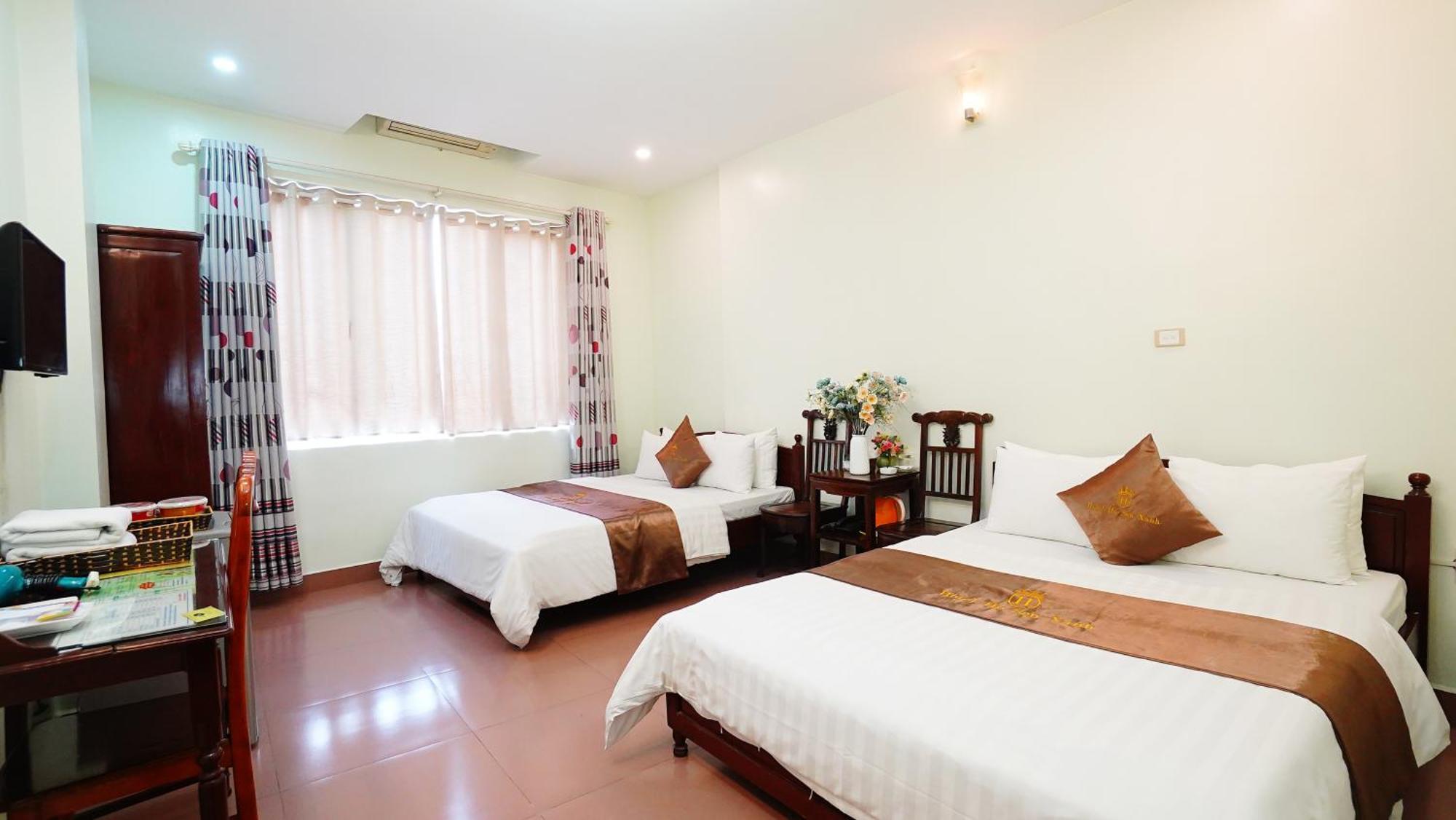 Ho Sen Xanh Hotel Hanoi Esterno foto