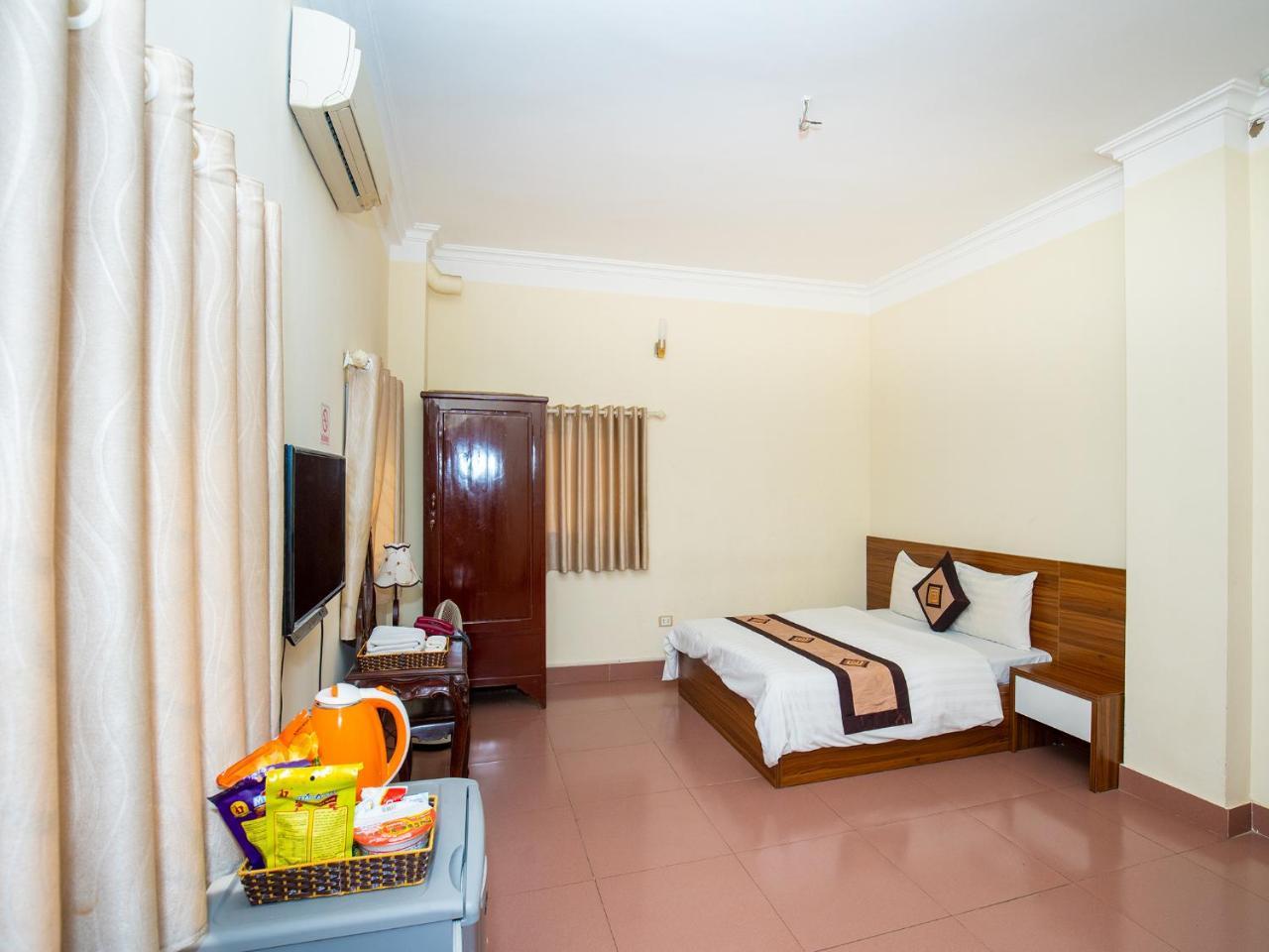 Ho Sen Xanh Hotel Hanoi Esterno foto